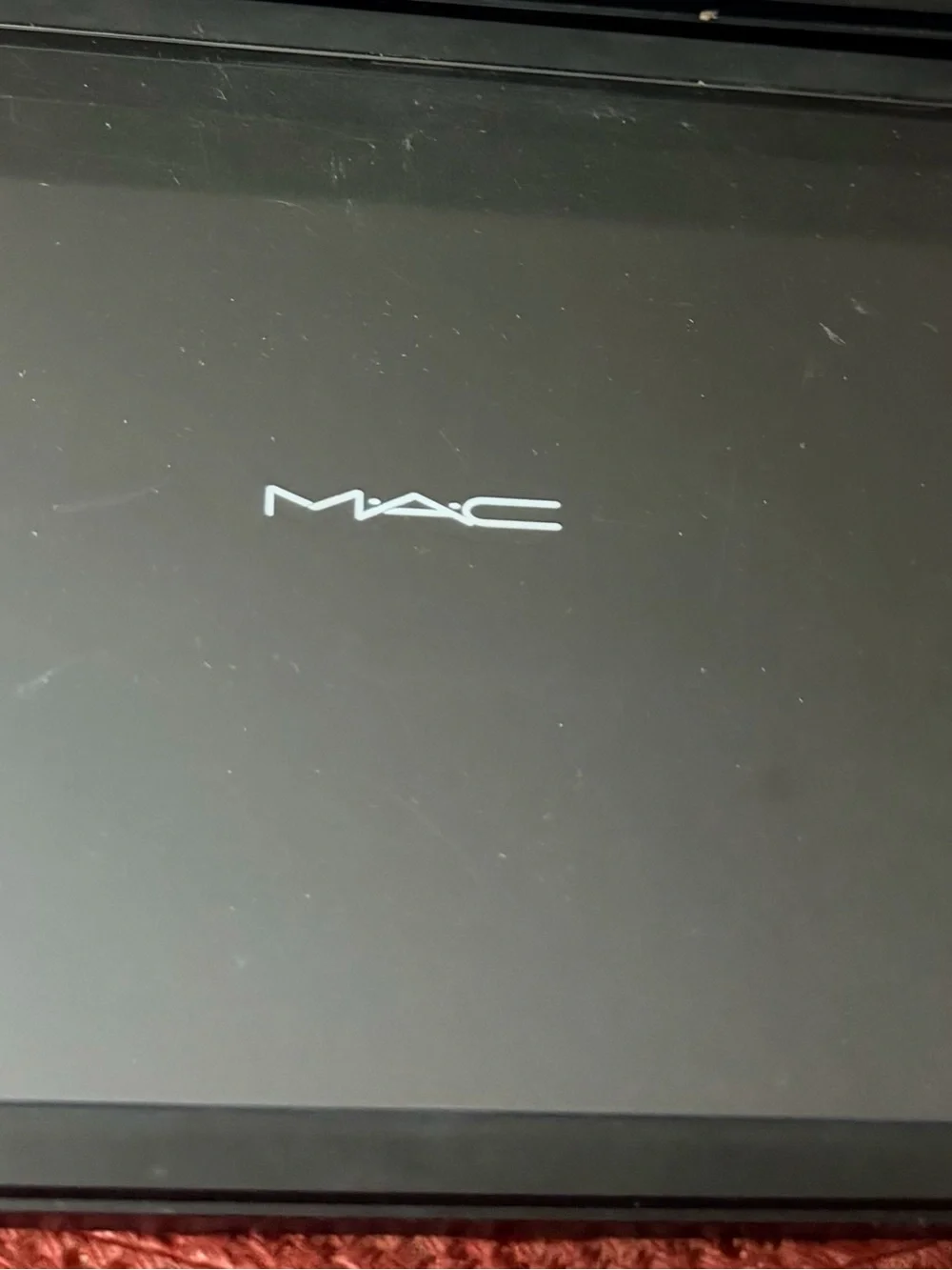 Mac Pro palette compact